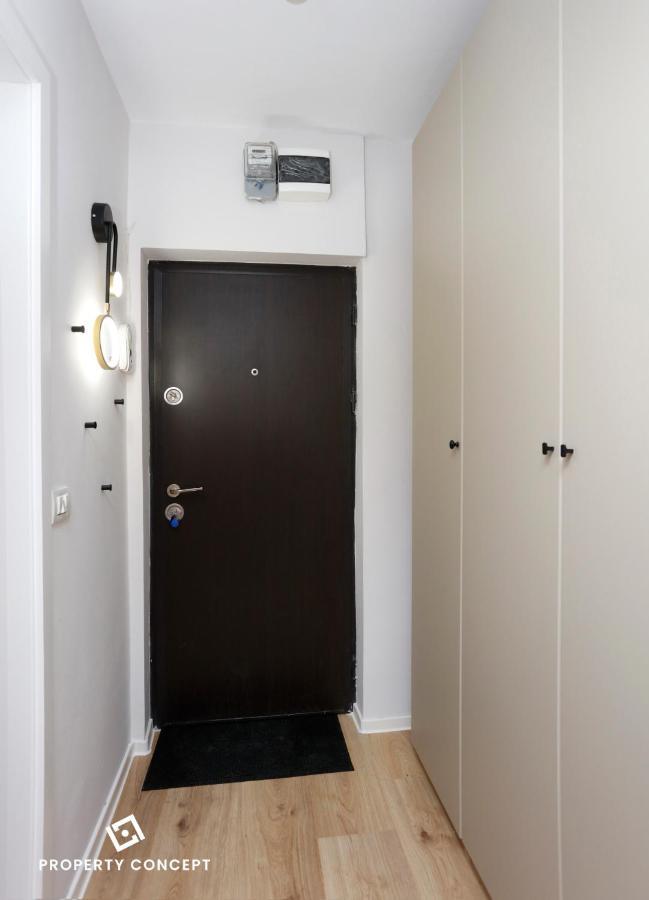 Brand New Lovely Studio Near Metro Station Бухарест Екстер'єр фото